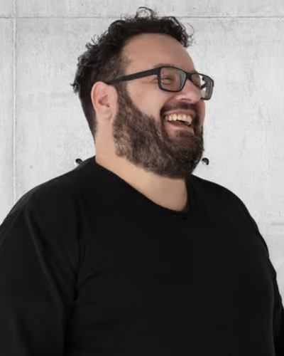 Franco Errore aus Rosenheim als Webdesigner für Grafikdesign und 3D Visualisierung
